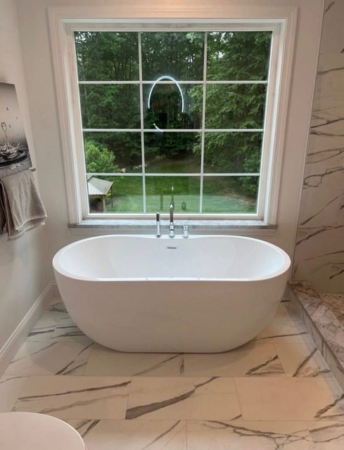 bathroom-tub